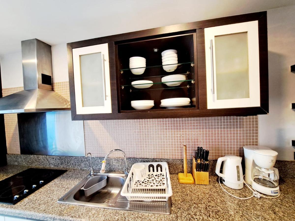 8th Floor 2brs Penthouse 700m Walk To Ekkamai Bts Station Bangkok