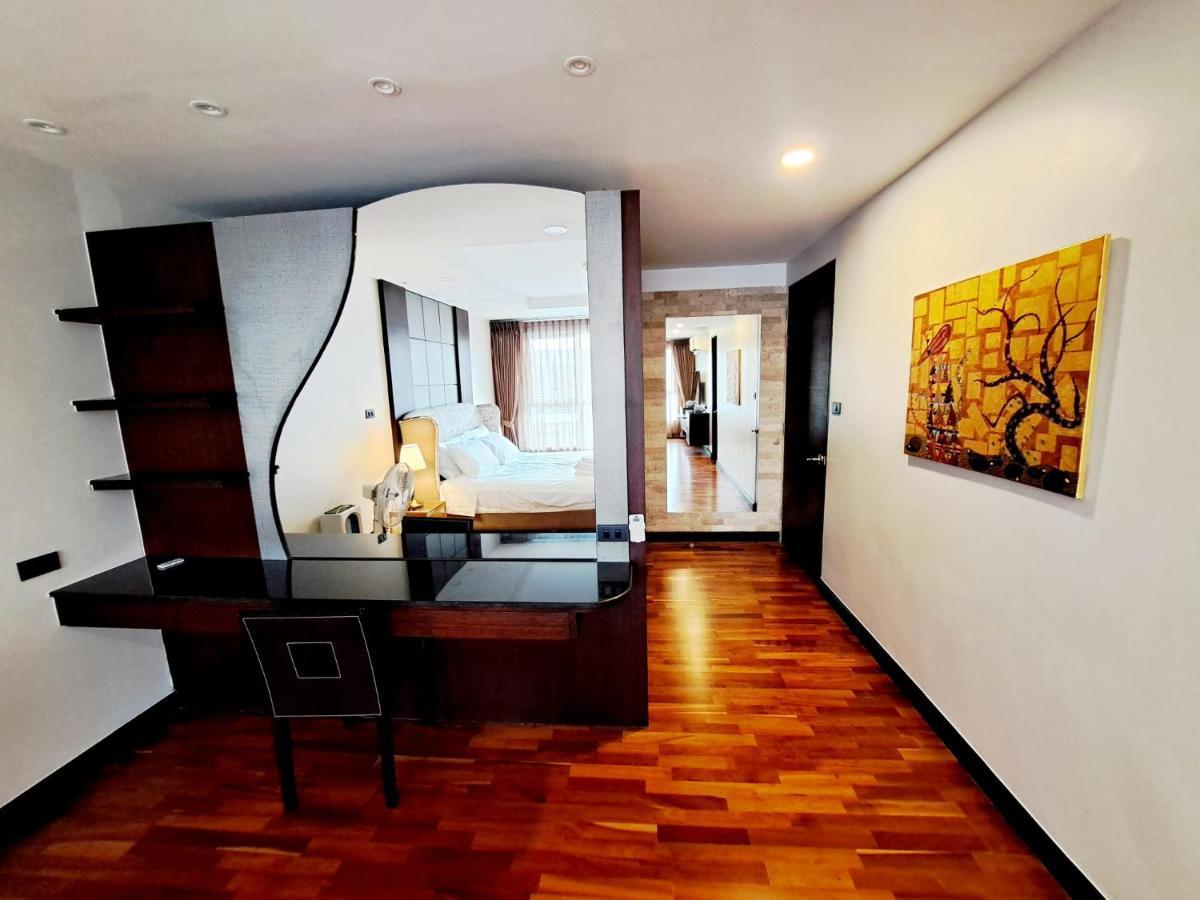 8th Floor 2brs Penthouse 700m Walk To Ekkamai Bts Station
