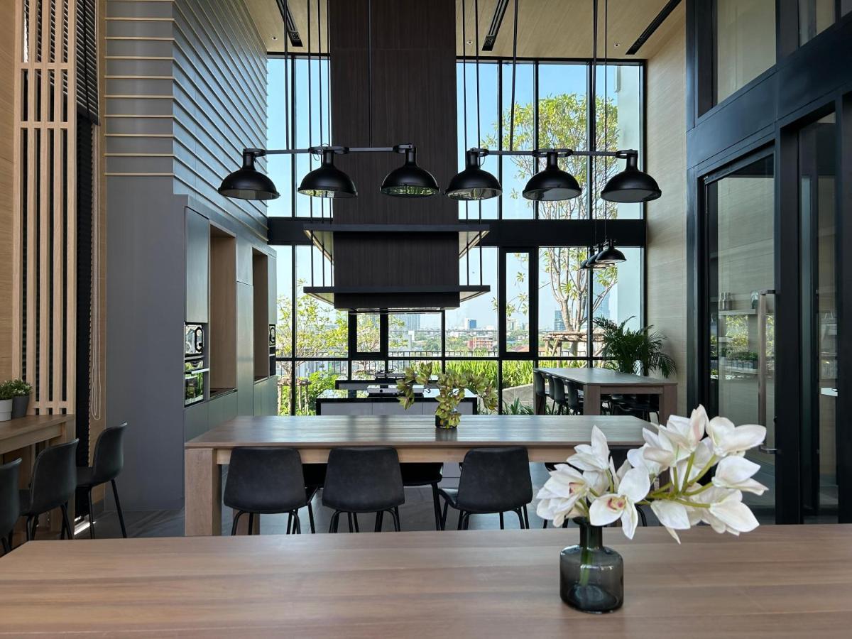 Apartment Nue Noble Srinakarin Bangkok