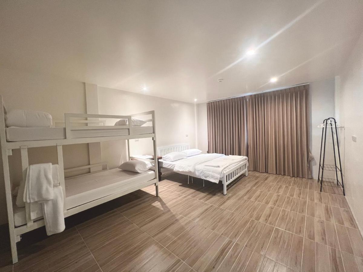 Hostel Krung Tone *