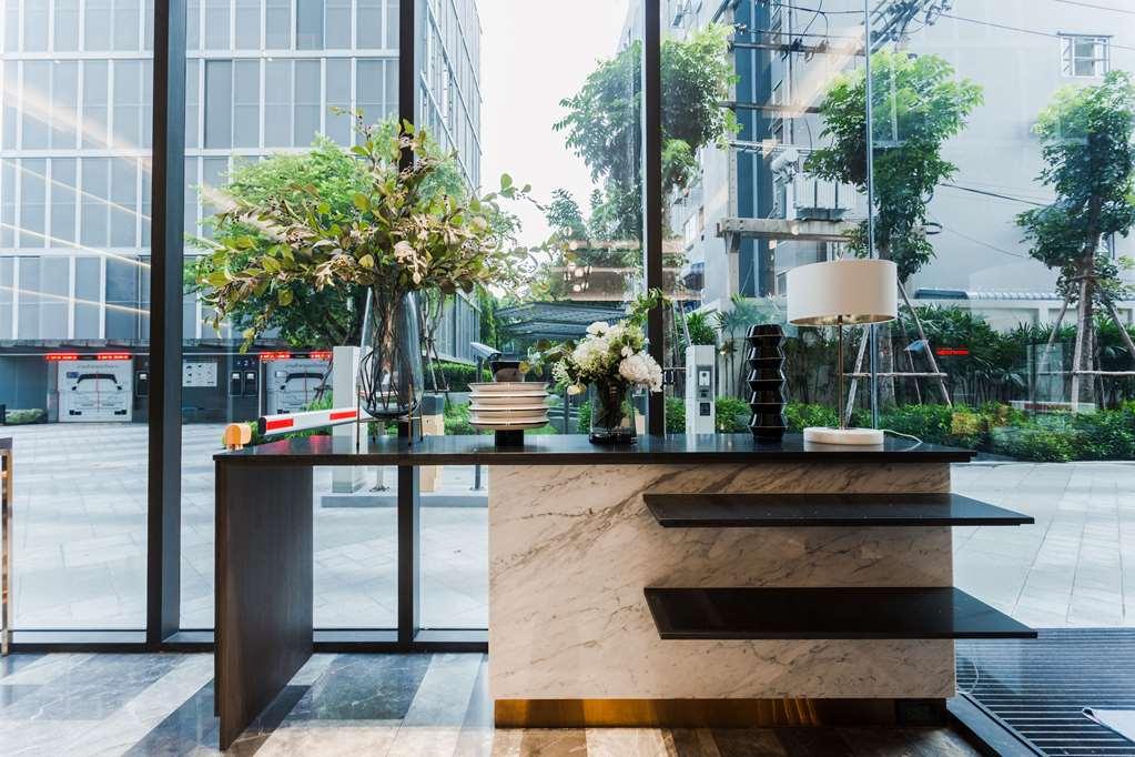 Wyndham Queen Convention Centre Hotel Bangkok