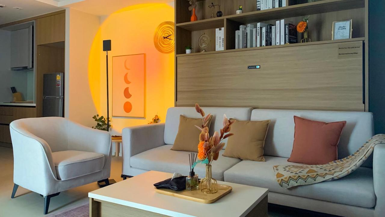 Funstay Circle Apartment Bangkok