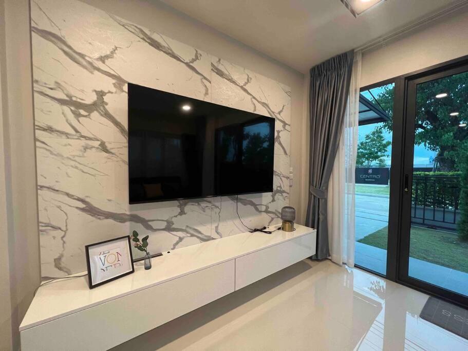 Villa Bangna 4bedroom New House Luxurious Discount Now Bangkok