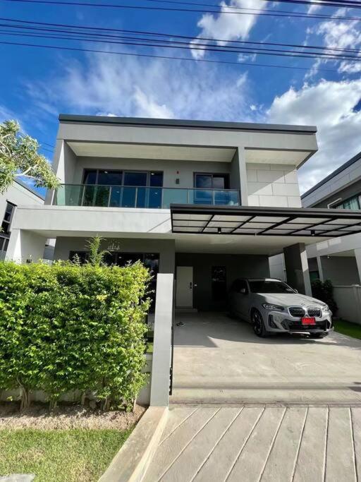 Bangna 4bedroom New House Luxurious Discount Now Villa
