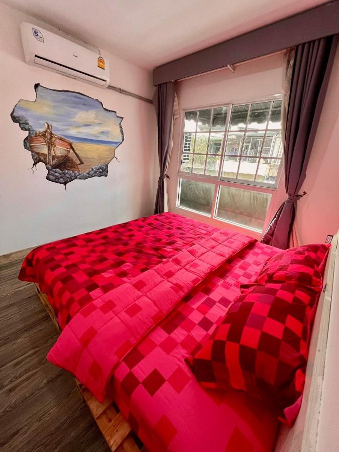 Asrama Comfy Crib