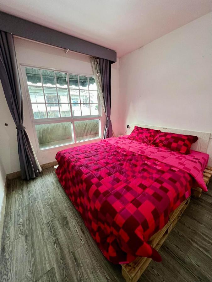 Asrama Comfy Crib Bangkok