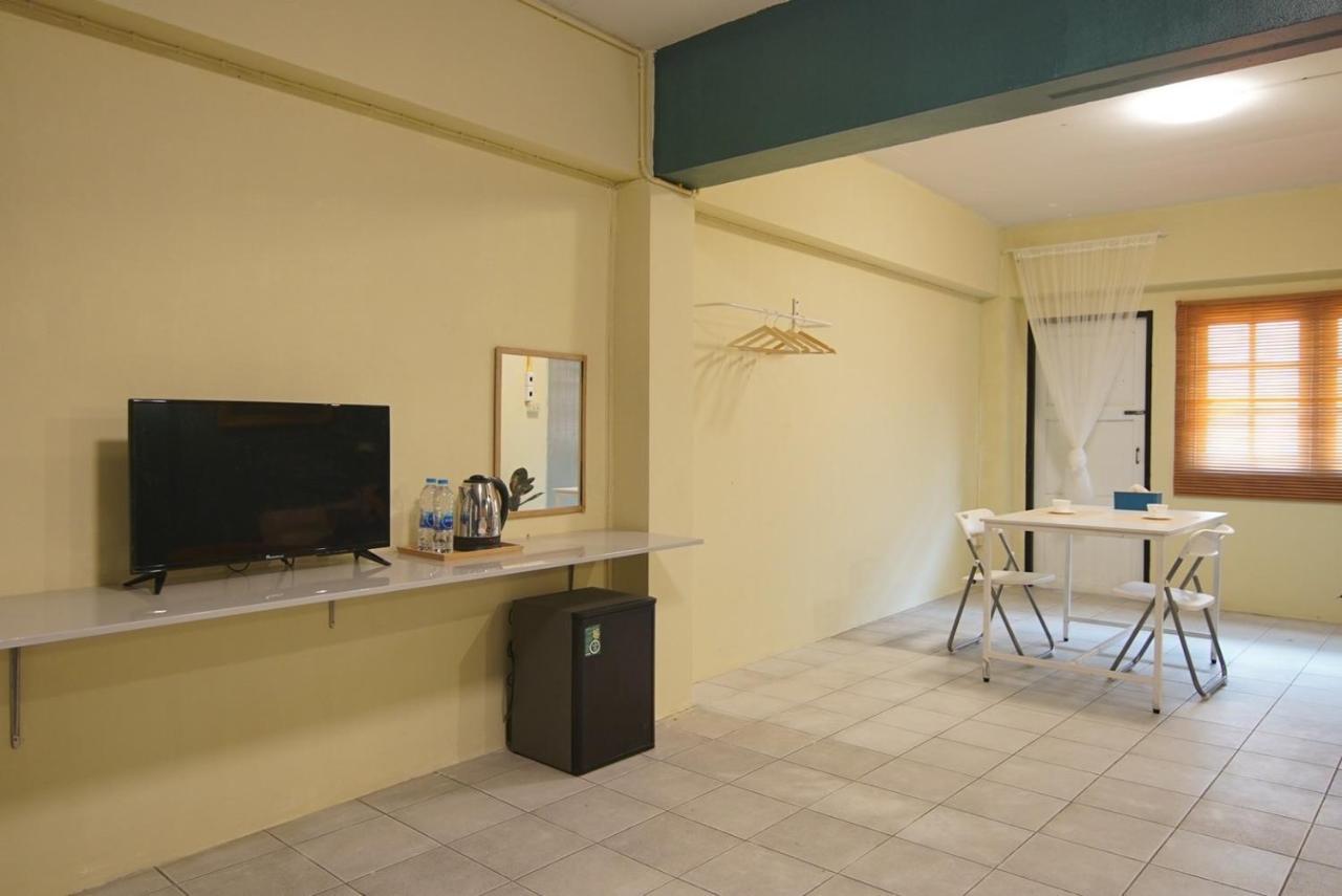 Apartment Go Temple Of The Emerald Buddha-mrt Samyot Station โกอินน์ วัดพระแก้ว