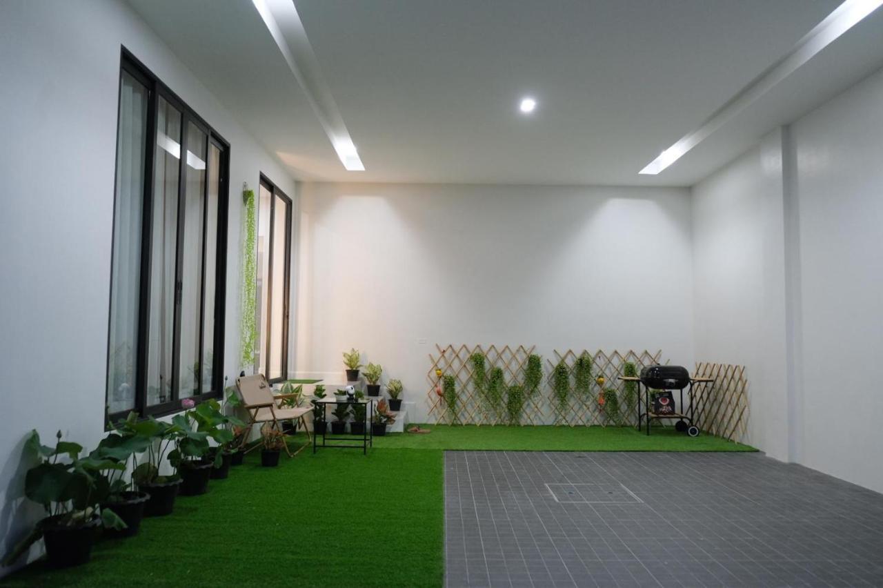 Villa Cheri's Homestay: Townhouse Near Thong Lo Bts Bangkok
