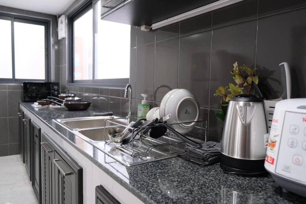 Villa Cheri's Homestay: Townhouse Near Thong Lo Bts Bangkok