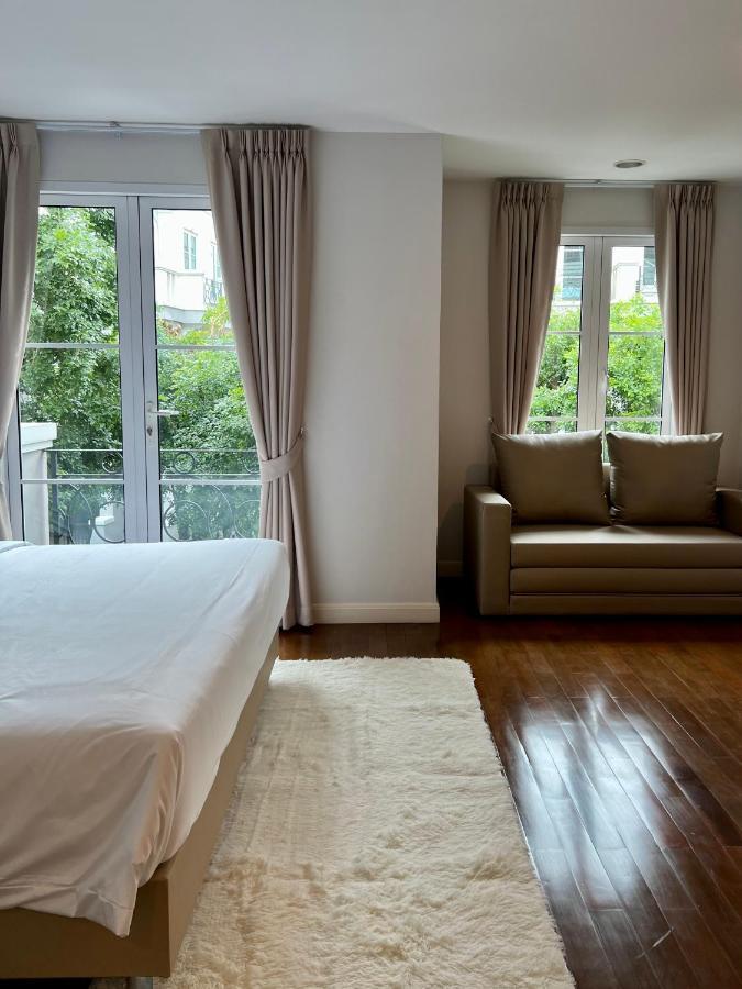 Entire 3br Townhome In Sukhumvit, Shared Pool, Near Bts&mrt Asok Holiday home
