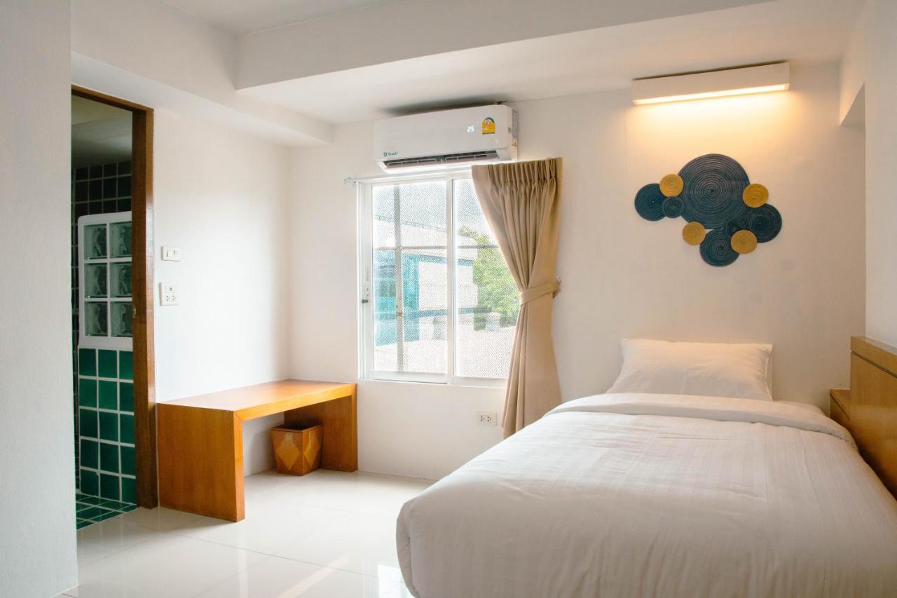 Alley & Pier Hotel 3*