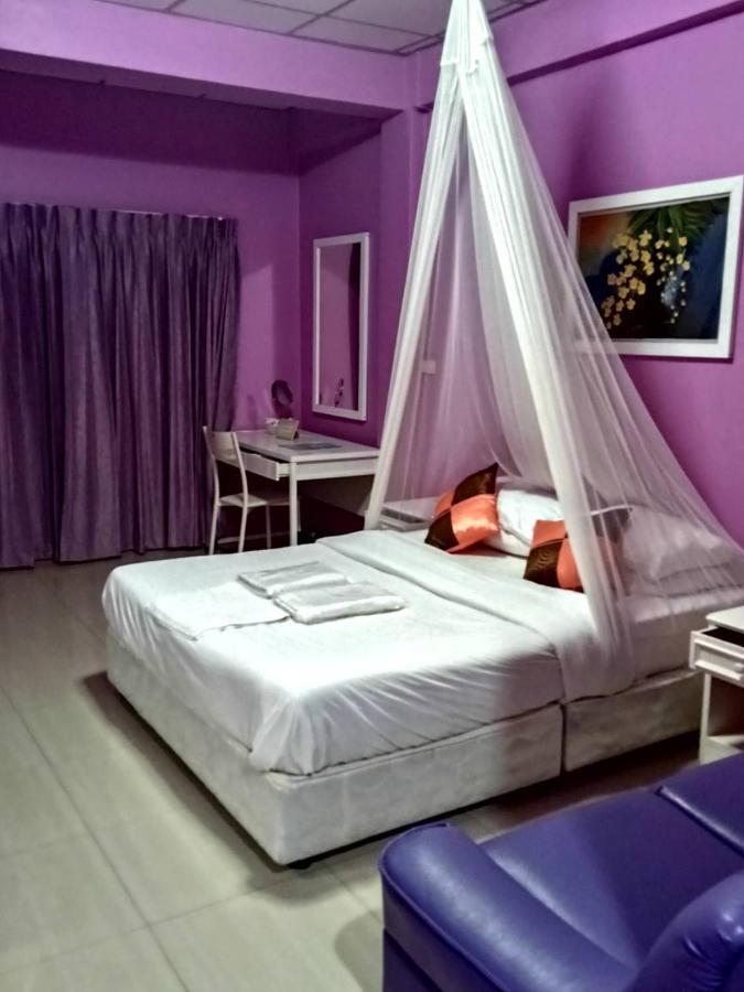 Asrama Baan Sood Soi 1 บ้านสุดซอย เรซิเด้นท์ 1 *