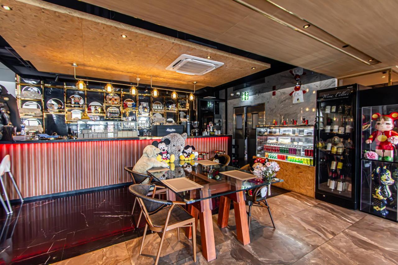 Frame Hotel 4*