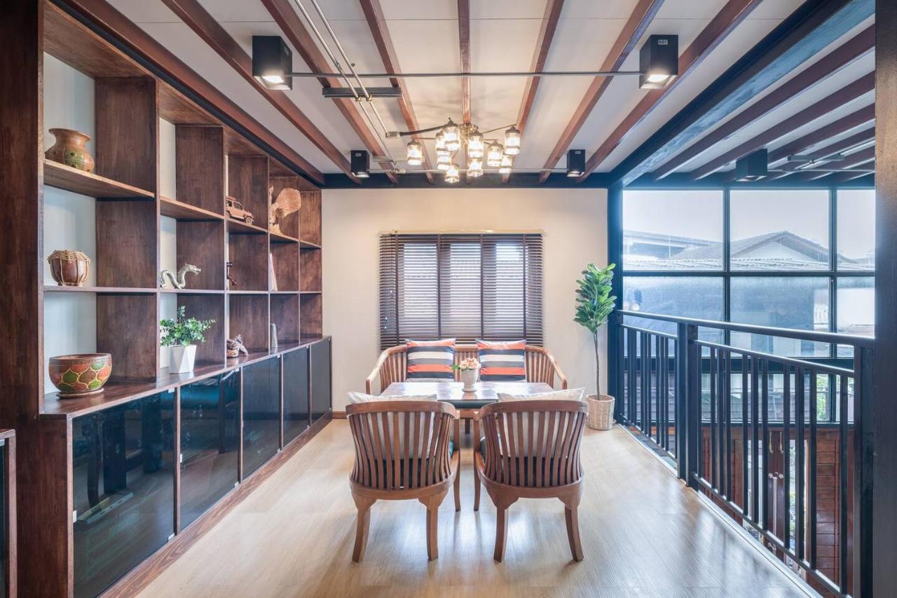 Thananya Apartment *
