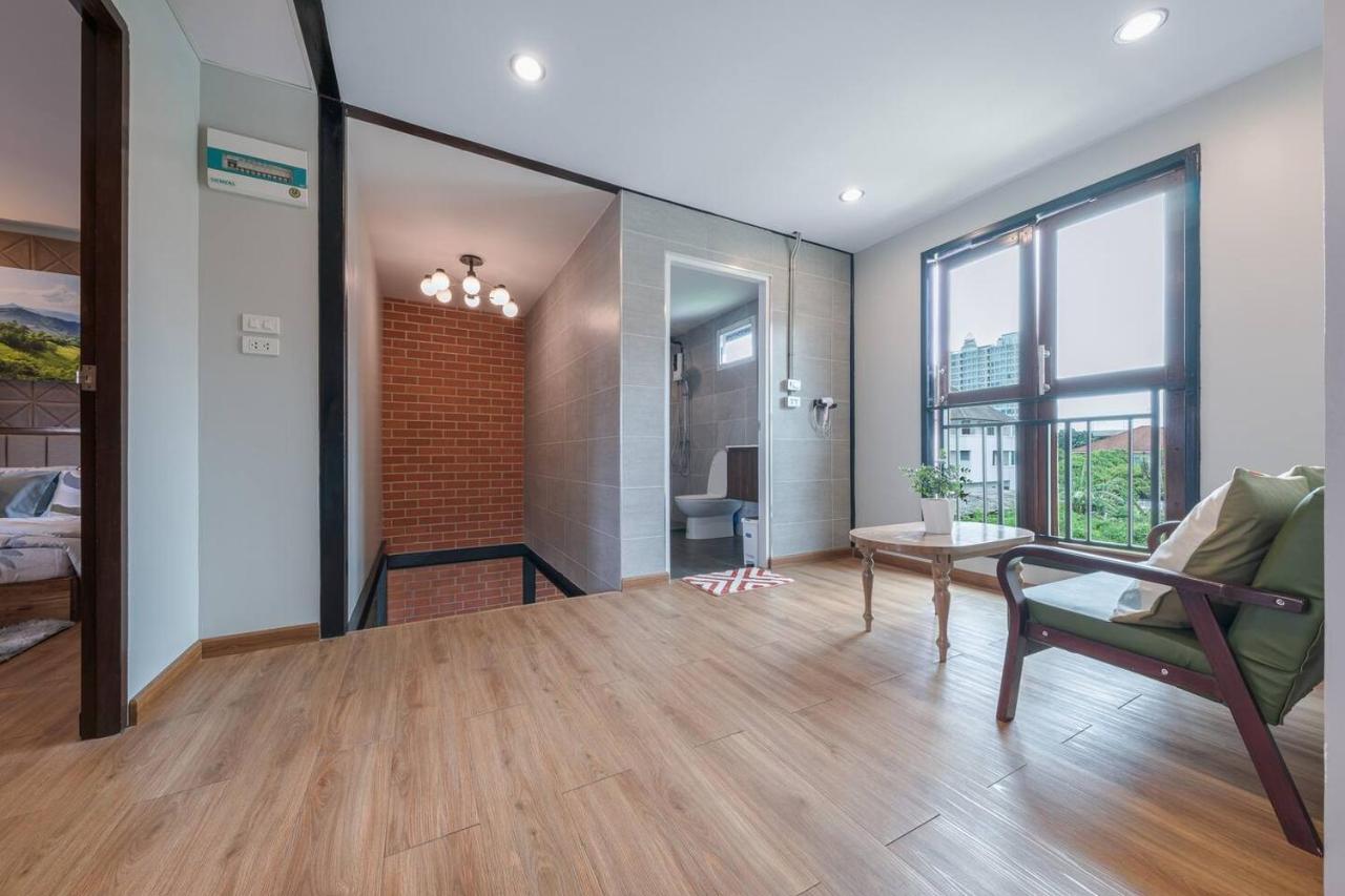 Thananya Apartment Bangkok