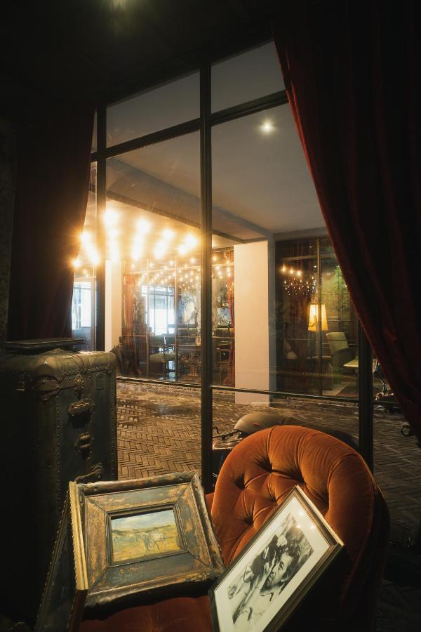 Baan Tuk Din Bangkok