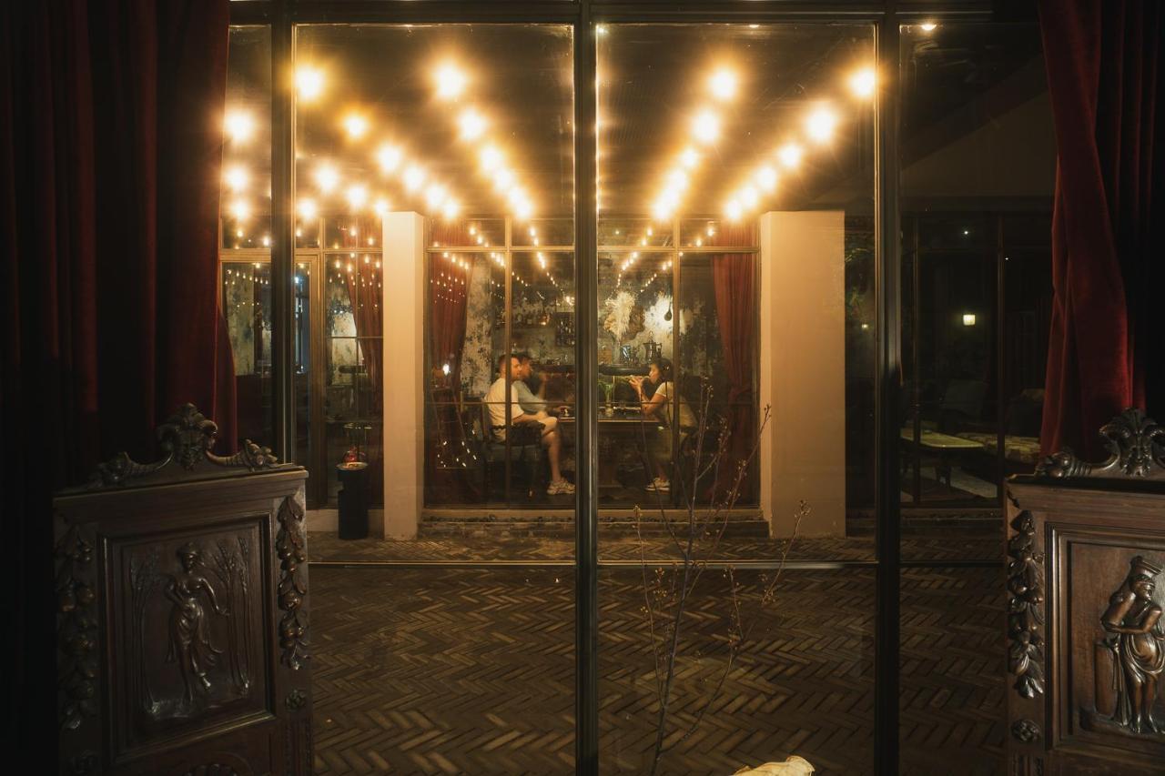 Baan Tuk Din Bangkok
