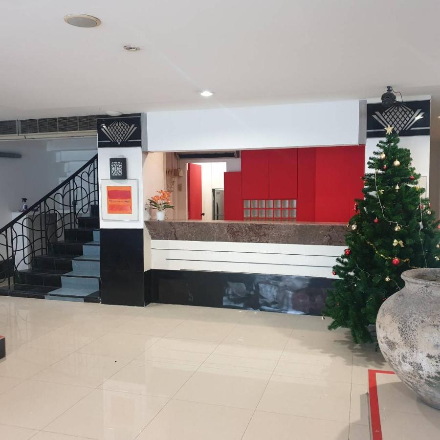 Hotel Zen @18 *