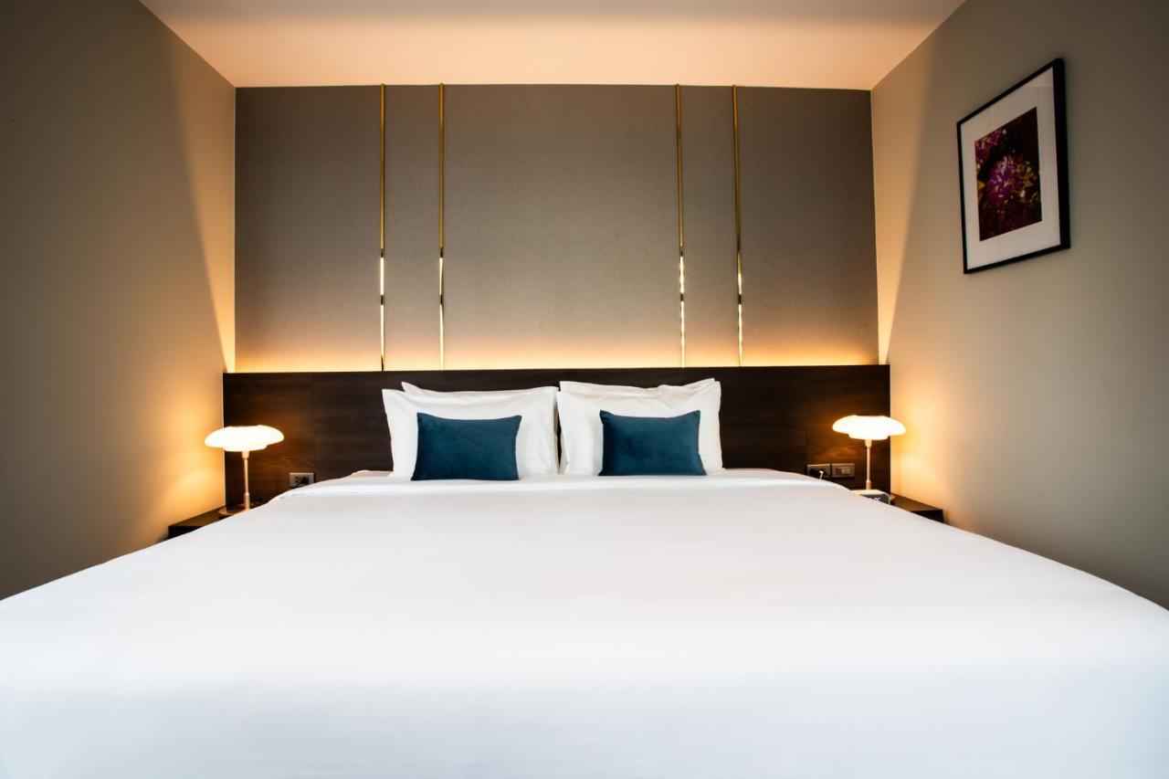Sam E Sathorn Hotel