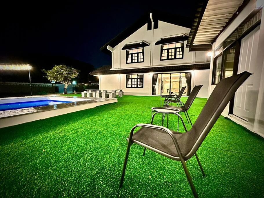 Villa Number3 Poolvilla *
