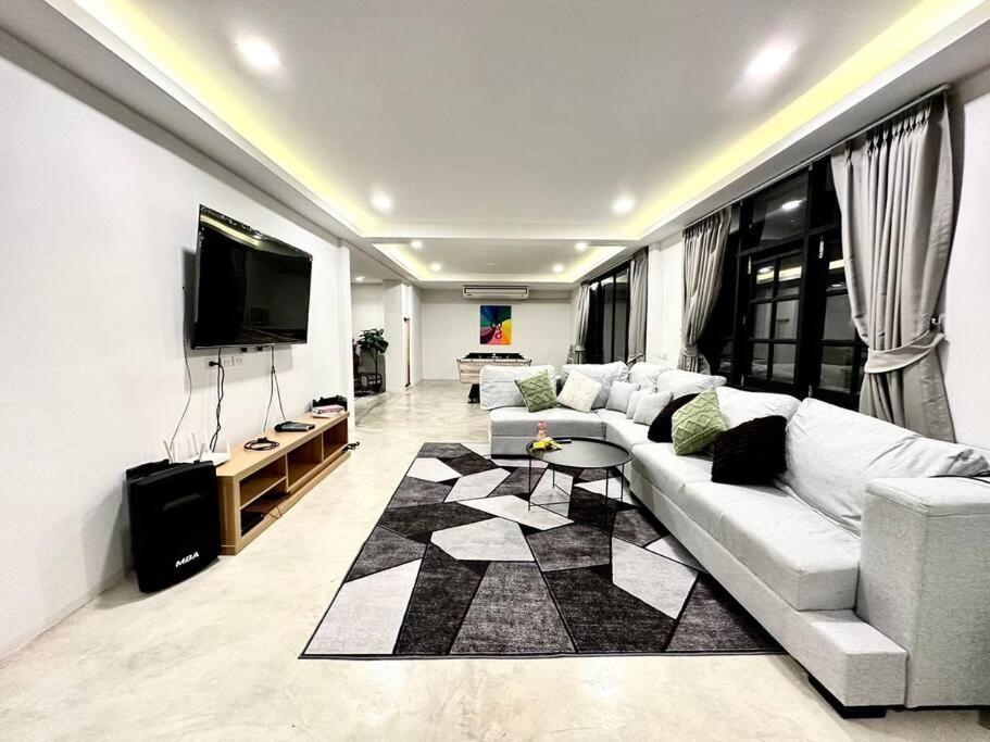 Number3 Poolvilla *