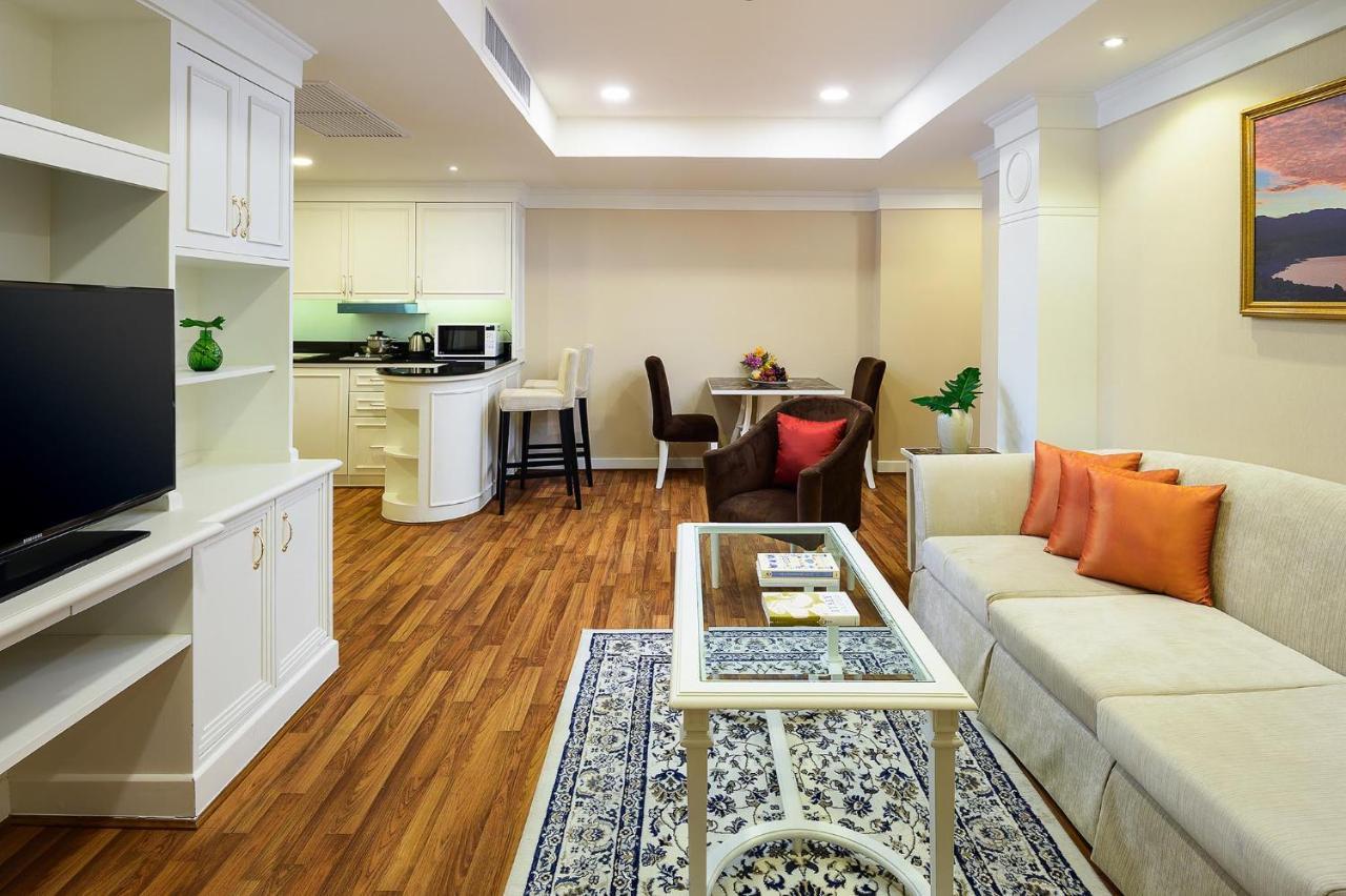 Hotel Court Wing Sukhumvit
