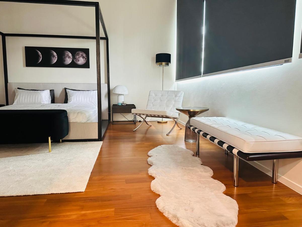 Luxury Pridi * Bangkok