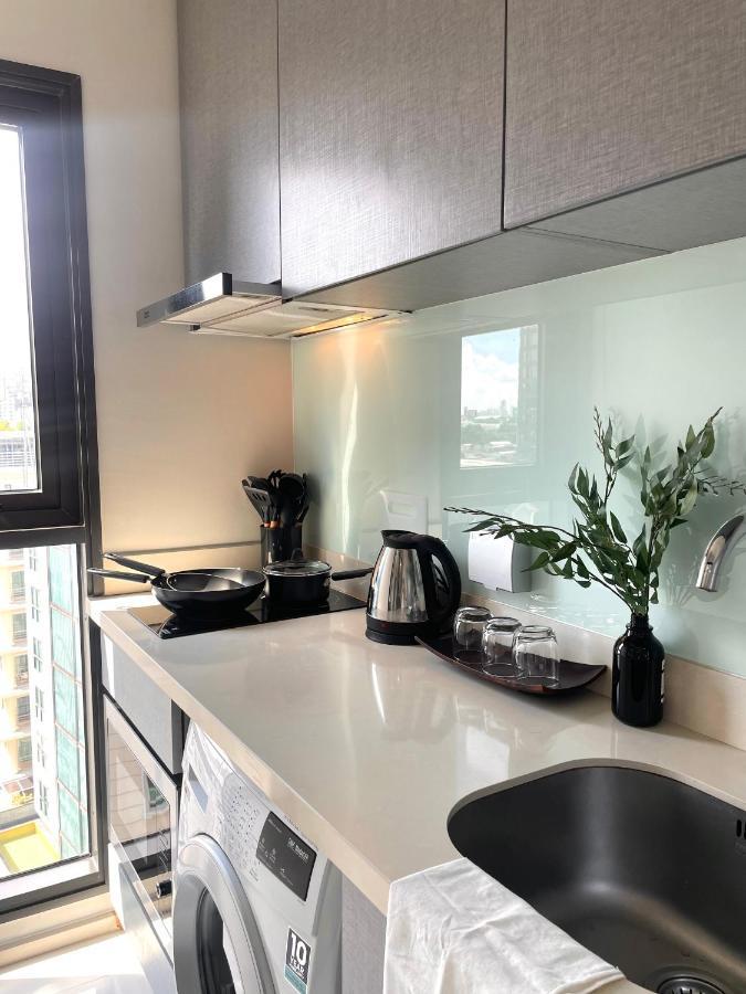 Thonglor Skyview Modern Apartment