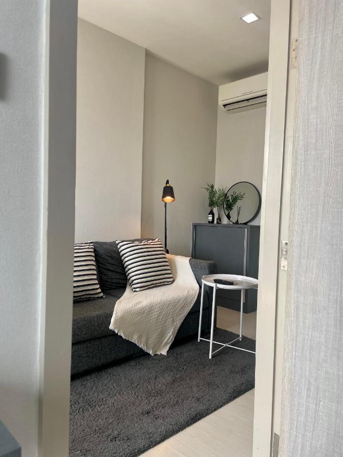 Thonglor Skyview Modern Apartment Bangkok