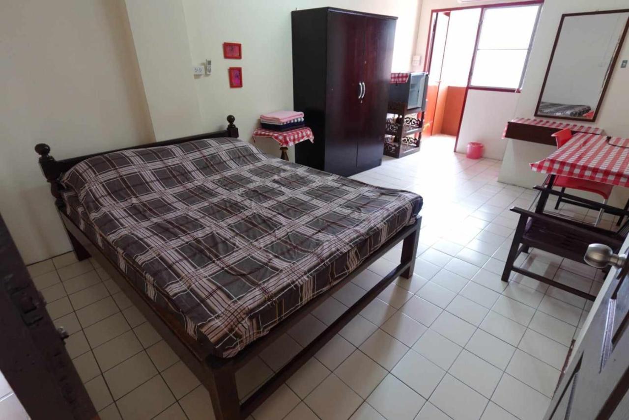Rtw 557 Apartment