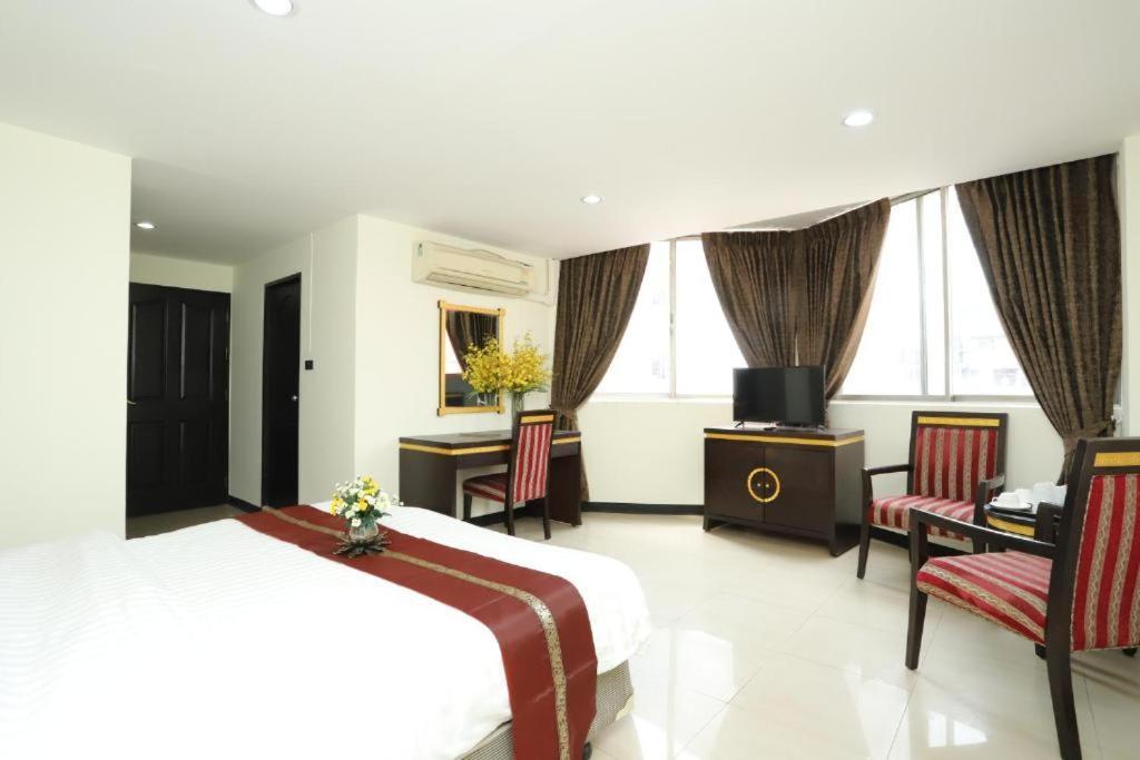 Lucky Palace Bangkok