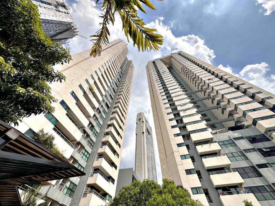 Sathorn Gardens By Ern