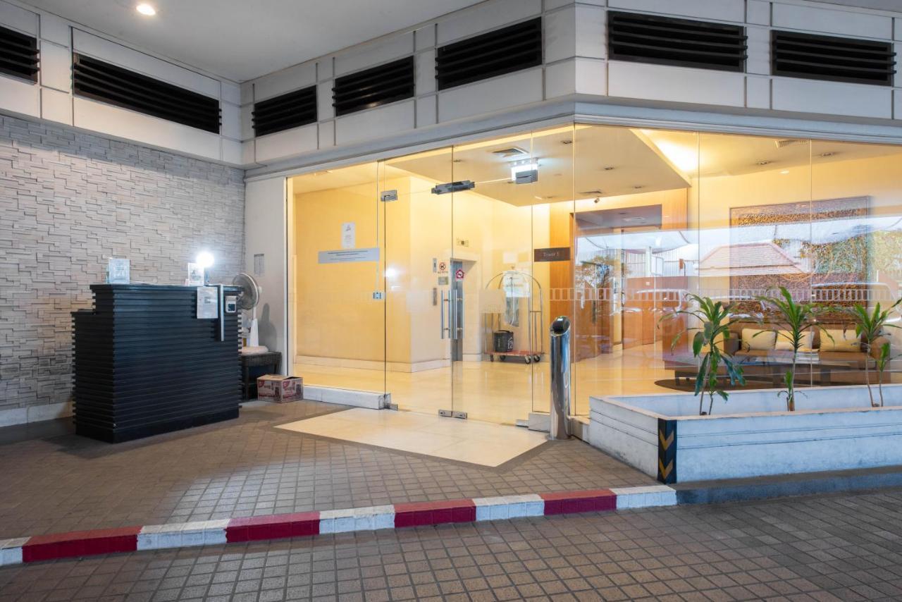 Apartment Sathorn Gardens By Ern Bangkok