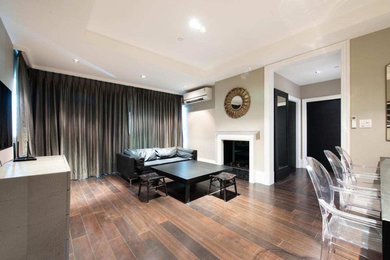 Sathorn Gardens By Ern Apartment