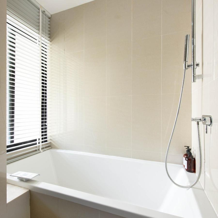 Apartment Sathorn Gardens By Ern Bangkok