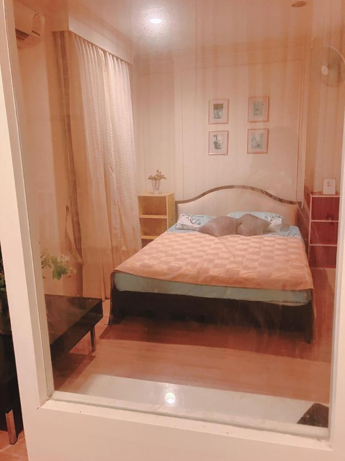 Modern Apartment *