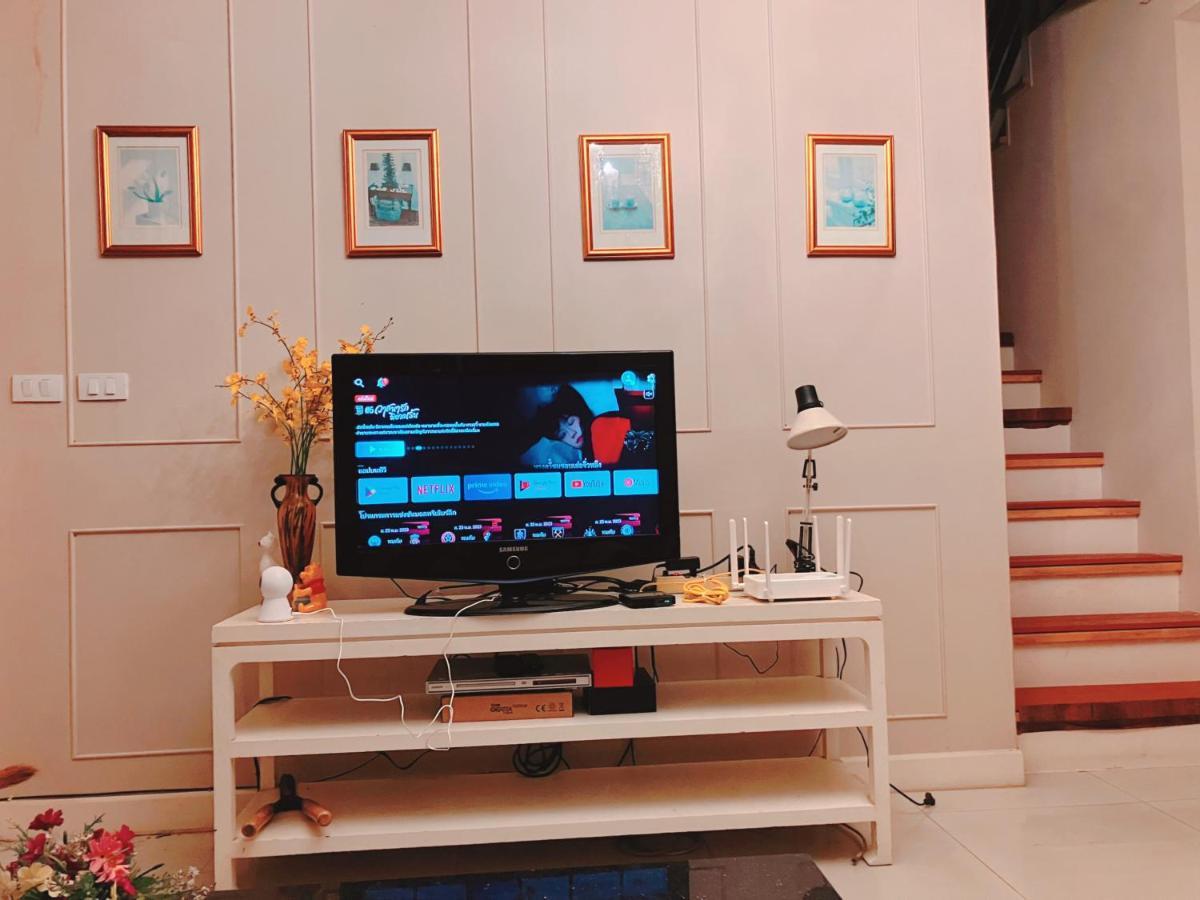 Modern Apartment