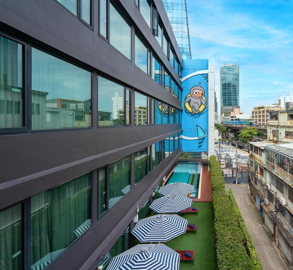 Vic 3 Hotel 4*