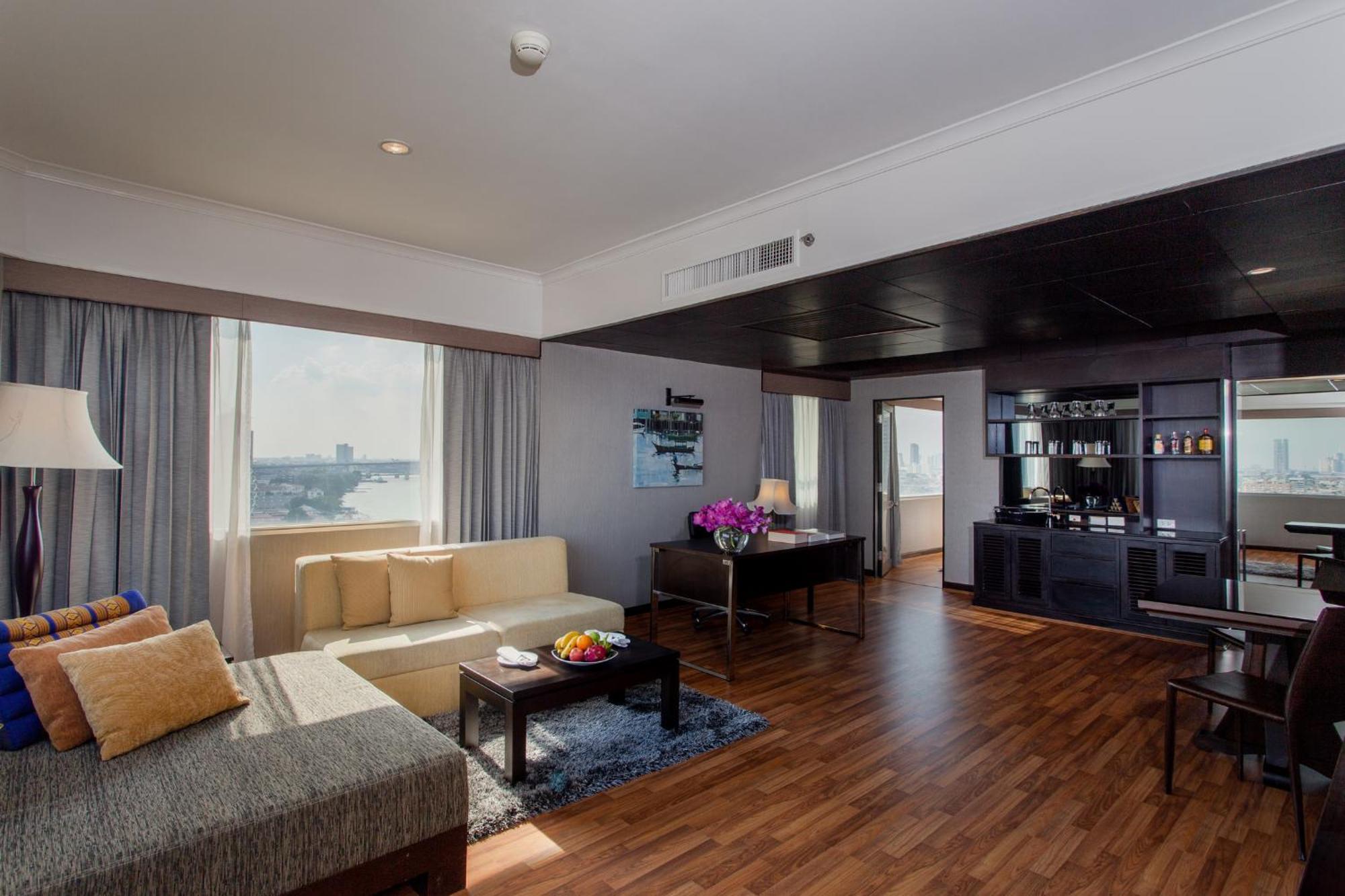 Hotel Ramada Plaza By Wyndham Menam Riverside Bangkok