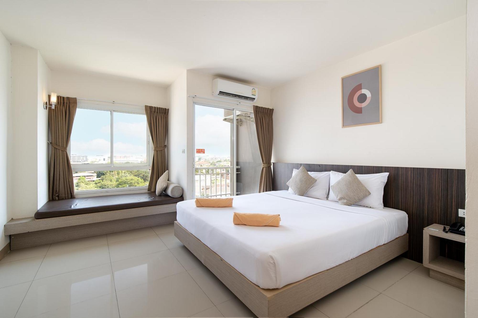Leenova Hotel Bangkok