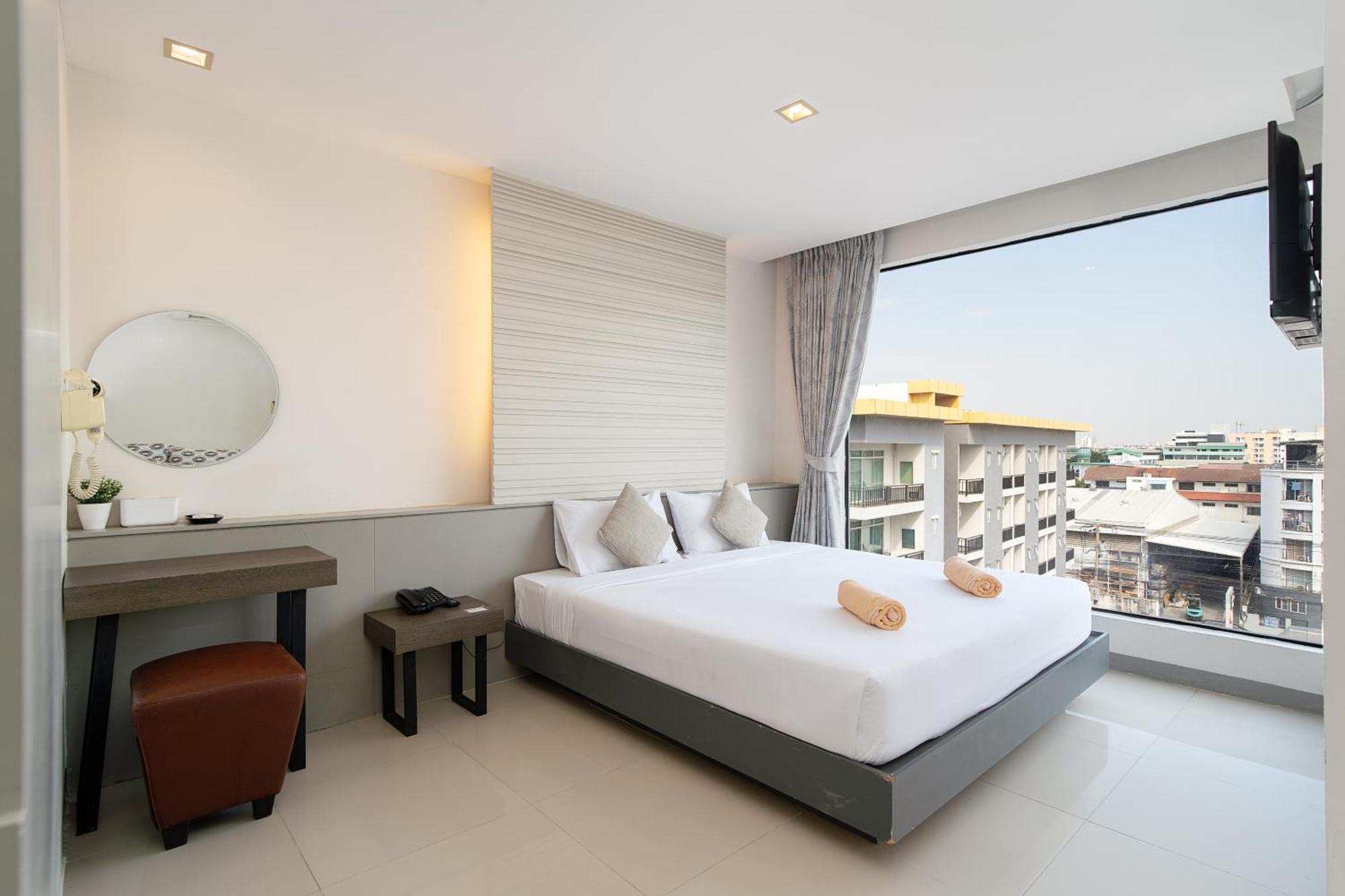 Hotel Leenova 5*