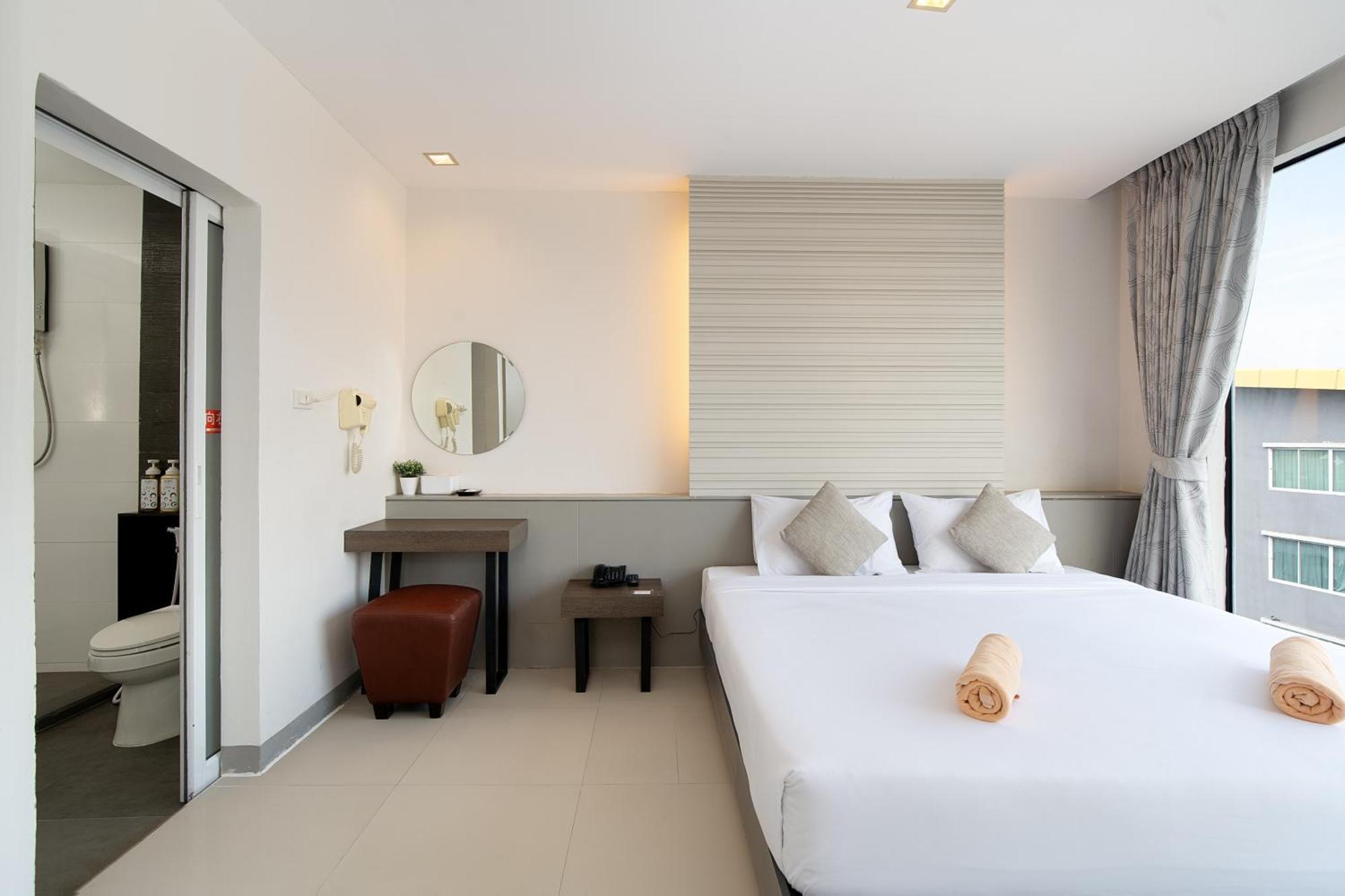Leenova Bangkok