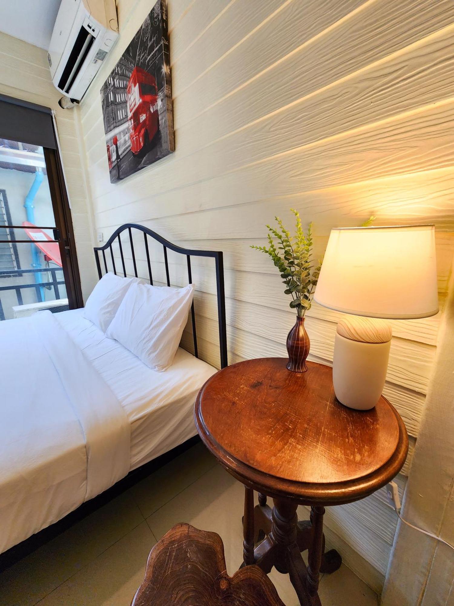 Hostel Back Backpackers Bangkok