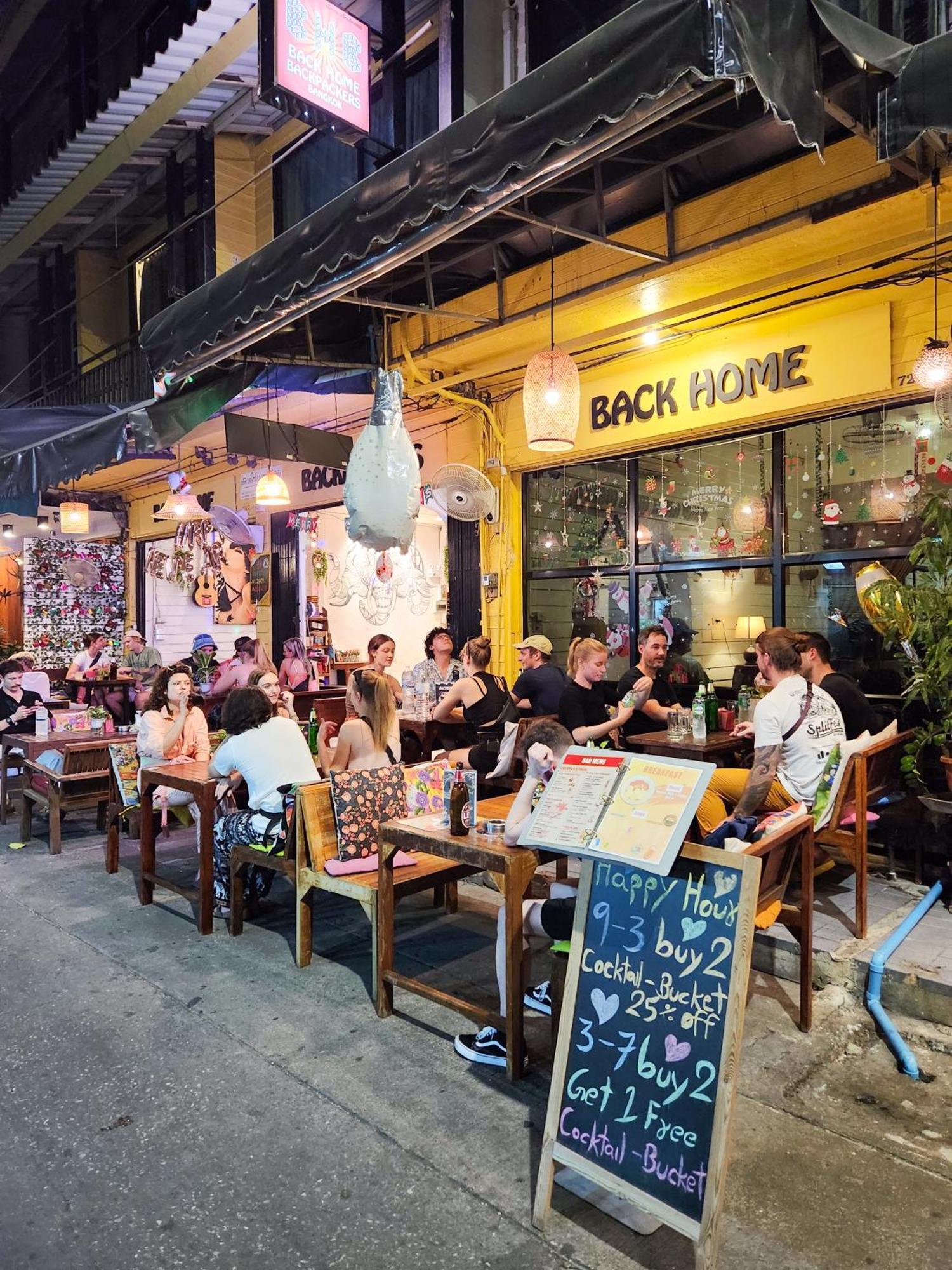 Back Backpackers Hostel Bangkok