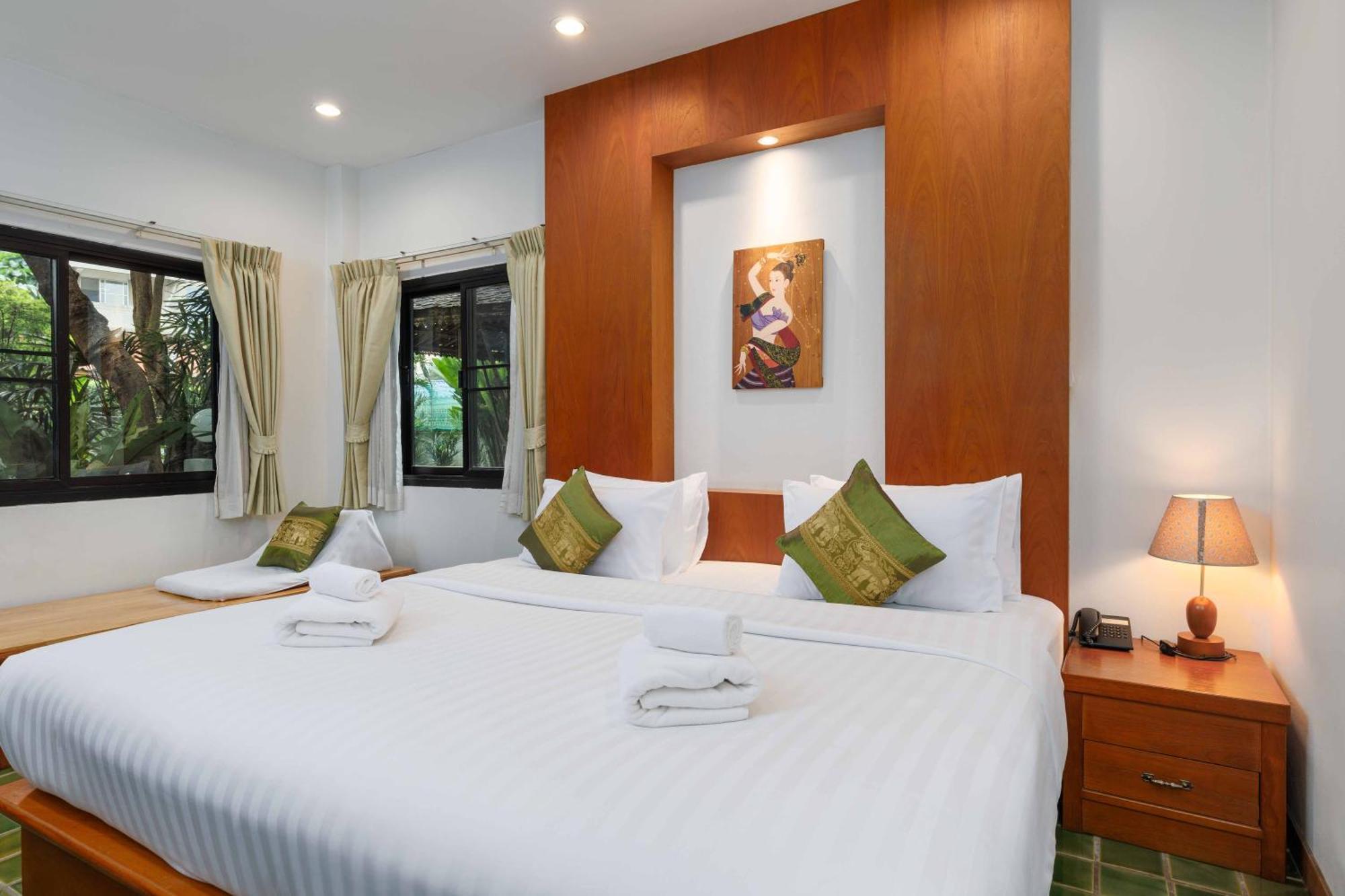 Hotel Charlie House Pin Klao 3*