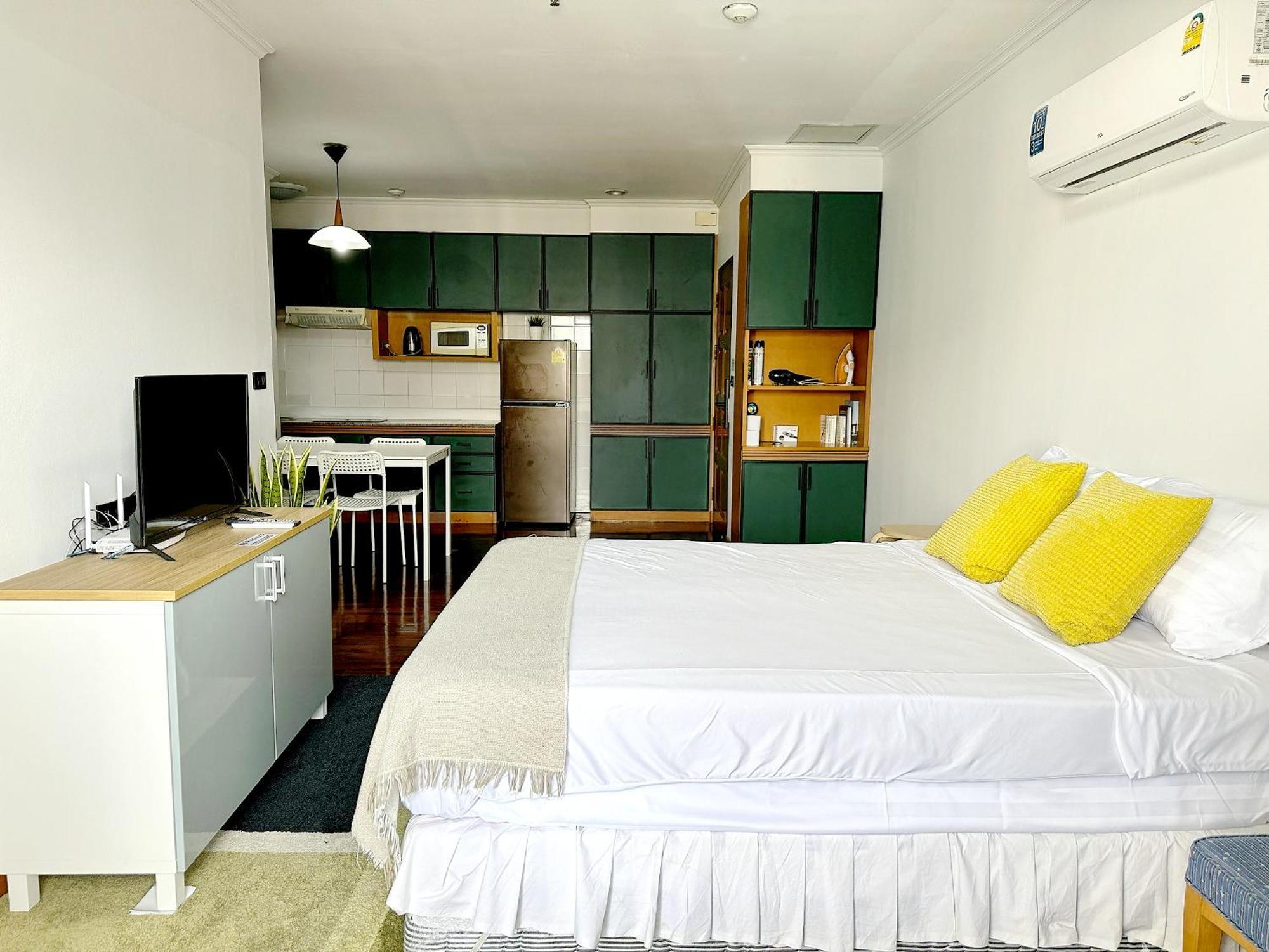 Grand Diamond Apartment *