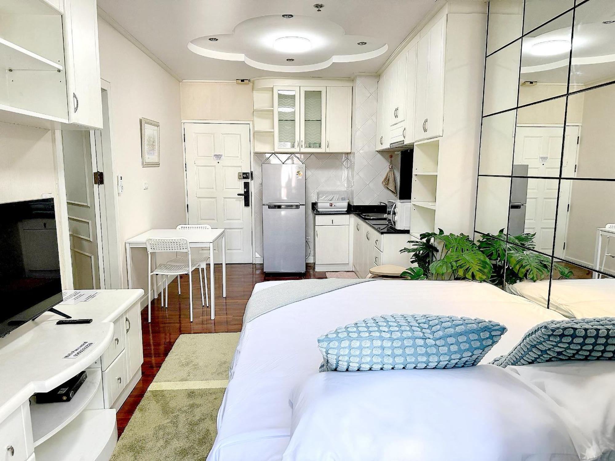Grand Diamond Apartment Bangkok