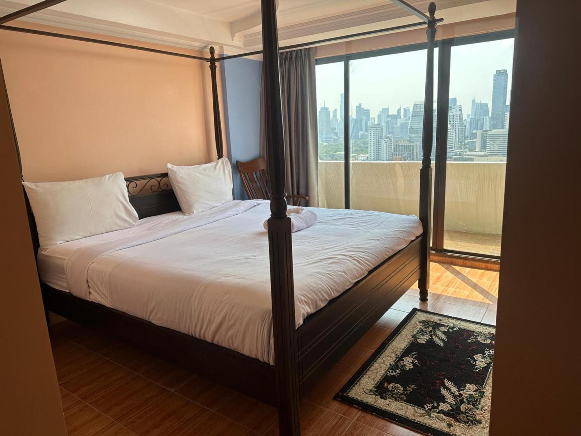 Apartment Omni Tower Sukhumvit Soi 4 Direct