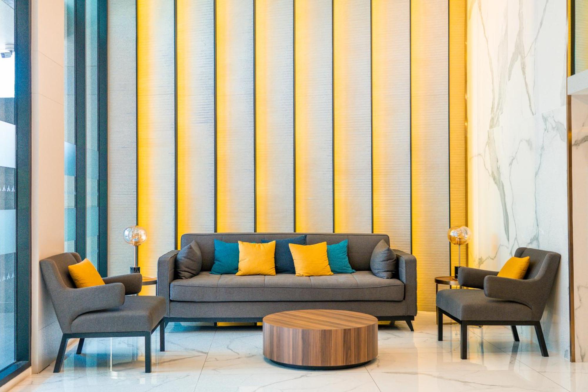Amanta & Sathorn
