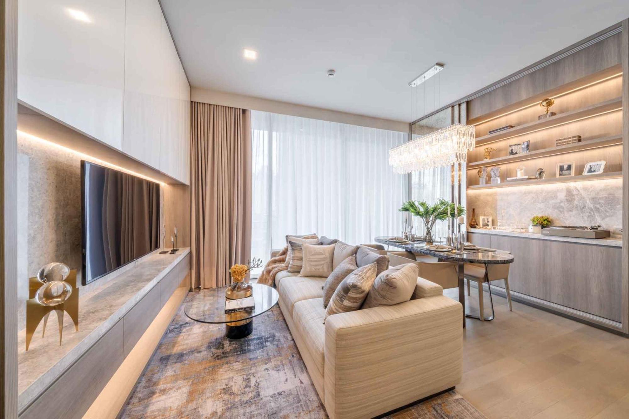 Ultra Classy Designer Central Asok Terminal 21 Apartment
